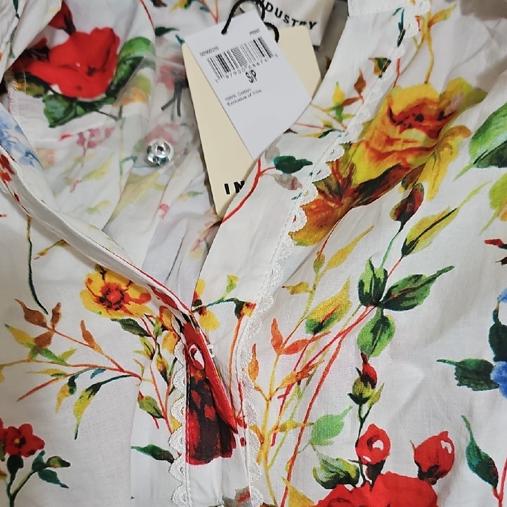 Florals For SPRING White Floral Button-Front Blouse with Red & Yellow Blooms - Picture 3 of 12